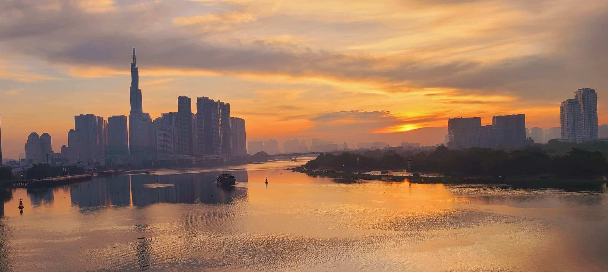 SUNRISE SAIGON in Saigon